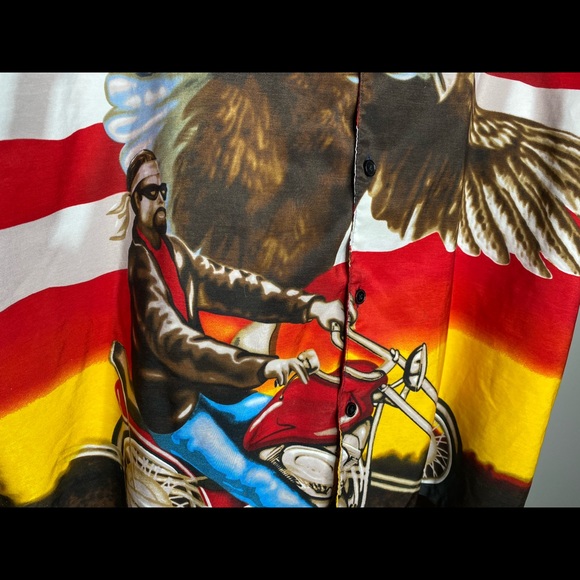 Club Shirt
Steve and Barry
Men’s graphic buttondown shirt big man size XXXL - Picture 7 of 10